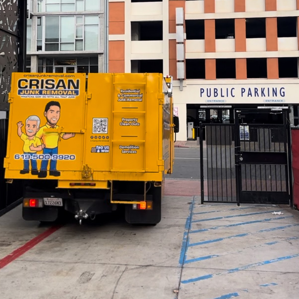 Commercial junk removal